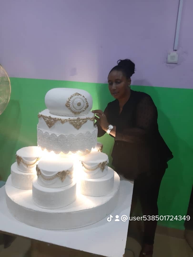 Weddingcake24